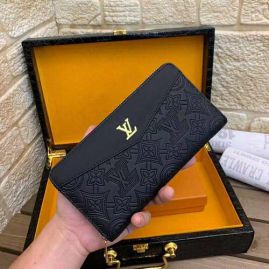 Picture of LV Wallets _SKUfw126944940fw